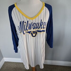 MLB Milwaukee Brewers Striped Raglan Shirt